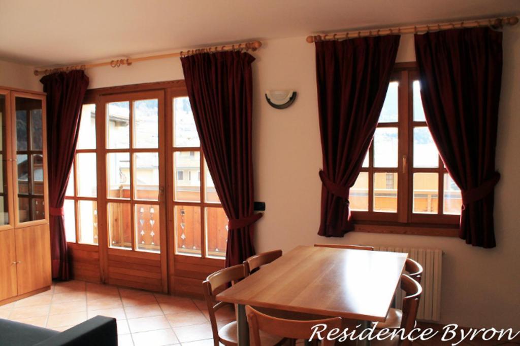 Chalet Gardenia Bormio Phòng bức ảnh