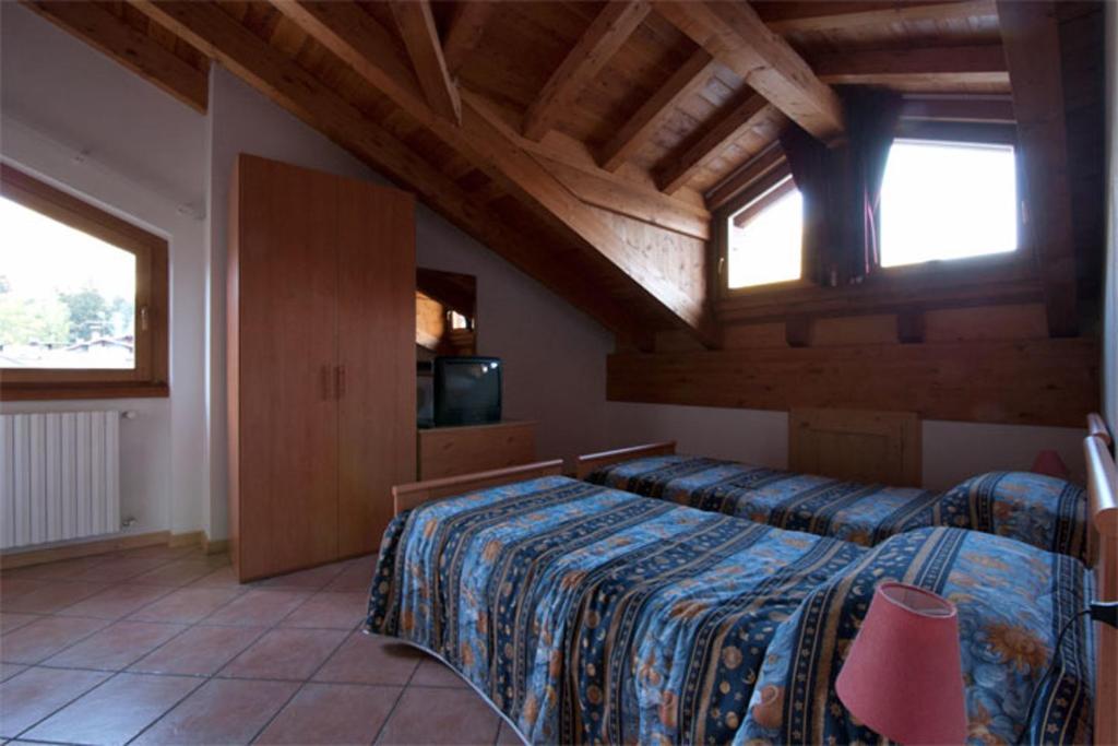Chalet Gardenia Bormio Phòng bức ảnh